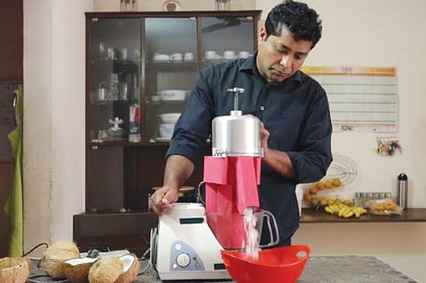 Done in 60 Seconds: Coconut Grating Goes Hands-free