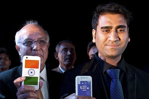 World's Cheapest Phone Freedom 251 Online Bookings Resume