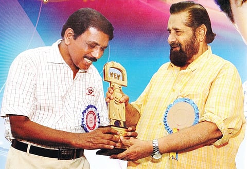 'Kadhaprasangam is Regaining its Popularity'