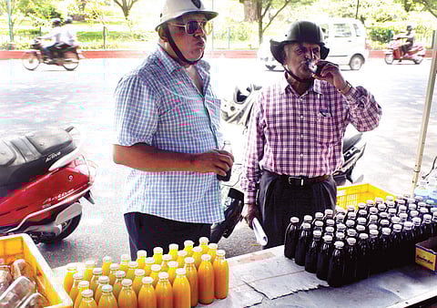 Thirsty? Get Juice at Hopcoms