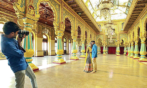 Wedding photo shoot at Mysore Palace draws flak