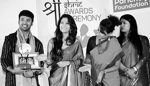 12 men awarded on father's day