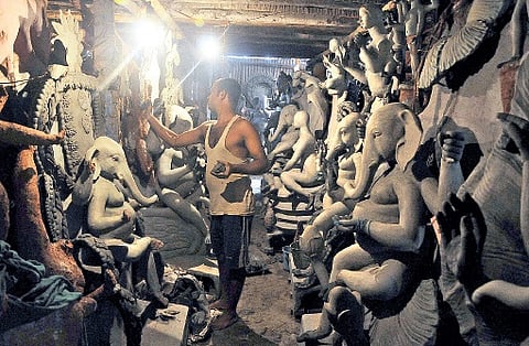 Despite campaigns, eco-friendly Ganesh idols fail to sell as clay gets pricey this year