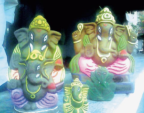 This Ganesha habba, get gods made of cow dung