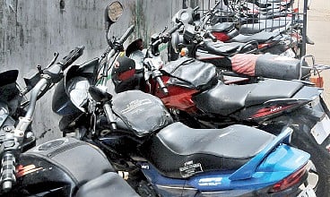 Lack of awareness hits high security registration plate project in Visakhapatnam