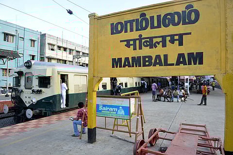 Child run over as mother tries to get off moving train in Chennai