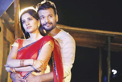 Review: This lee is sans any glee