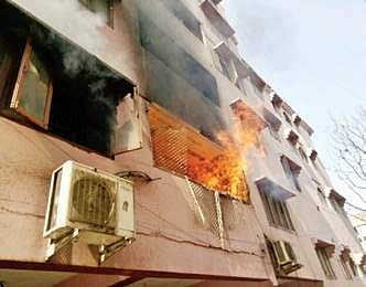 Fire breaks out in an appartment at Humayun Nagar in Hyderabad on Monday | Express Photo