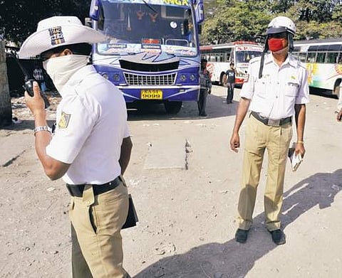 Bengaluru traffic policemen. (File photo)