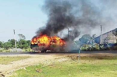A Kalna-bound bus in flames in Habibpur in Nadia district on Friday as a reprisal of lynching based on social | EPS