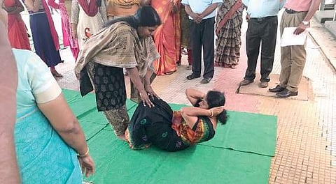 Kendriya Vidyalaya teachers and Principals put their fitness levels to test during a training programme ahead of the launch of ‘Swasth Bachche, Swasth Bharat’ campaign | EXPRESS