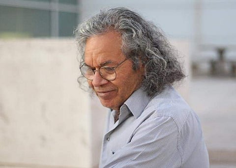 The billionaire founder of Insys Therapeutics Inc. John Kapoor, exits the federal court house after a bail hearing in Phoenix, Arizona , U.S., October 27. (Photo | Reuters)