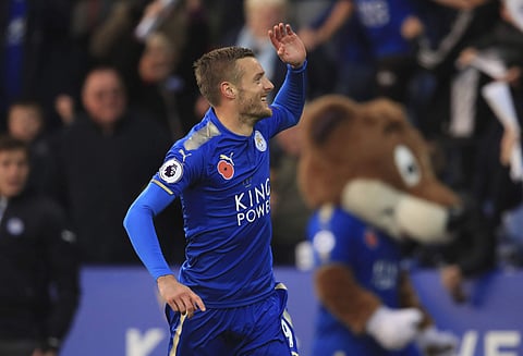 eicester City's Jamie Vardy celebrates scoring his side's first goal of the game against Everton