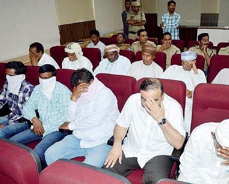 File picture of the accused in contract marriage case, including sheikhs from Oman and Qatar, qazis and local marriage contractors | Express