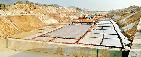 Vamsadhara project works in full swing at Hiramandalam in Srikakulam district | EXPRESS