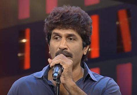 Kalabhavan Abhi at one of his performances | YouTube screengrab