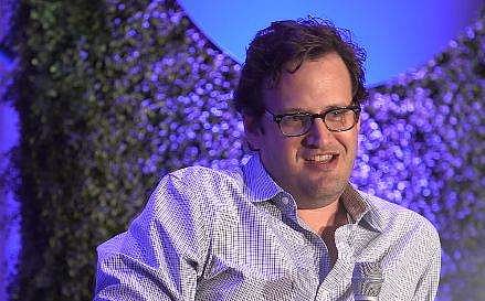 Andrew Kreisberg at a talk show | YouTube Screengrab