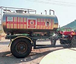 A water tanker lying idle near mother RO plant at Palasa | Express