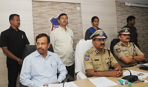 Maoist leader Jampanna and his wife surrendered before Director General of Police (EPS |Sayantan Ghosh)