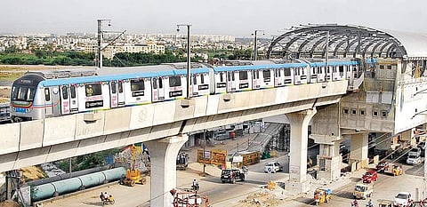 A month after launch, Metro Rail shows promise, but still has a long way to go