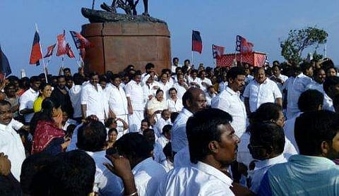 Several DMK workers blocked vehicular traffic and indulged in stone-pelting in different places in the state to protest the alleged attack on Stalin, police said. | Express Photo Service