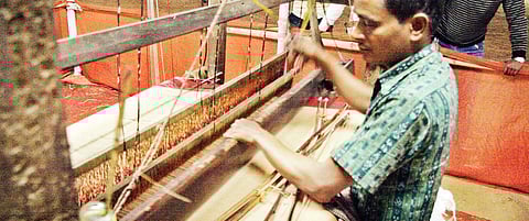 Sandhya Winfred being awarded by Abhinav Bindra Sandhya Winfred being awarded by Abhinav Bindra Sandhya Winfred being awarded by Abhinav Bindra