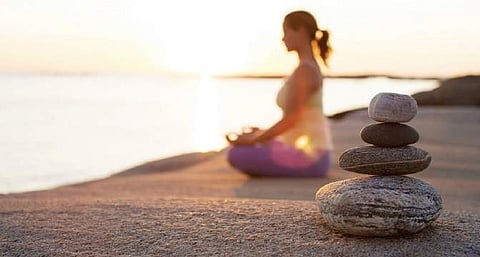 Bring the mind to a state of meditation