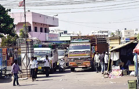 Trucks and lorries cause traffic jams at Kothapet in Hyderabad on Wednesday | vinay madapu