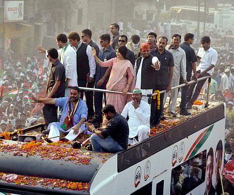 Akhilesh-Rahul roadshow (PTI)