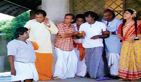 Scenes from Viralukketha Veekkam, Karakkatakaran, Sathi Leelavathi and Balle Vellaiya Thevaa