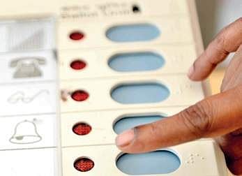 Notably, for Kotia panchayat, the Koraput administration has fixed nine polling booths for about 5,502 registered voters this election, comprising 2,589 males and 2,913 females. 