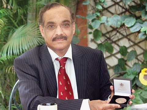 Dr Shetty with his Hunterian Medal