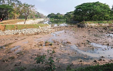 Challakere lake is the latest victim of officials’ negligence | NAGESH POLALI