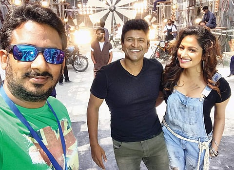 Director Harsha, Puneeth Rajkumar and Hariprriya on the sets of  Anjaniputra