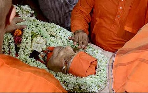 Ramakrishna Mission chief Swami Atmasthananda dead, PM says personal loss