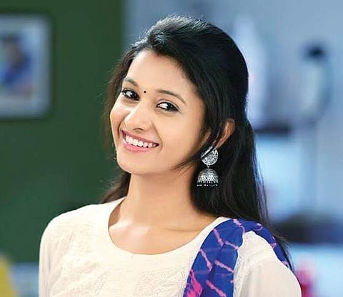 Priya Bhavani Shankar to make Kollywood debut