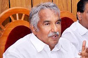 Oommen Chandy demanded the government to release the actual death toll due to fever so far (FIle | EPS)