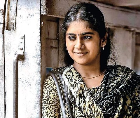 A still from Thondimuthalum Driksakshiyum