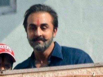 One of the pictures from the location of Ranbir Kapoor's Sanjay Dutt biopic which went viral. (Photo | Twitter)