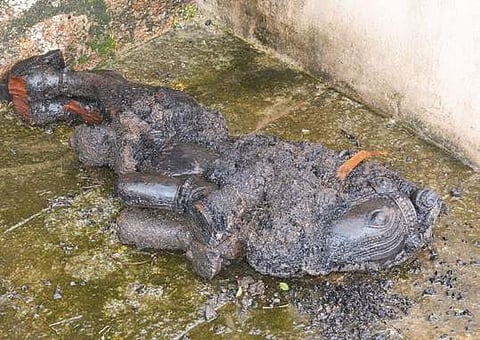 A broken wooden horse | D Hemanth