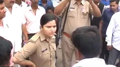 DSP Shreshtha Thakur (YouTube grab)