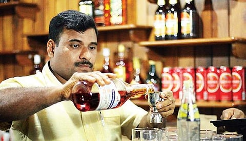 Andhra govt to formulate new bar policy