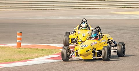 FILE: Raghul Rangaswamy and Vishnu Prasad in action