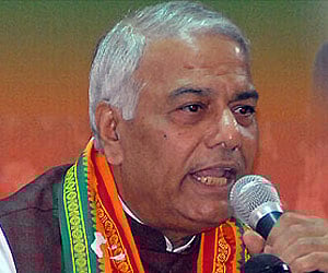 Senior BJP leader Yashwant Sinha-led team in Kashmir on Peace Mission