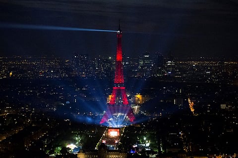 After the arrest, police at the site checked the venue and called for it to be evacuated at around 00:30, 15 minutes before the Eiffel Tower normally closes. (File | AFP)