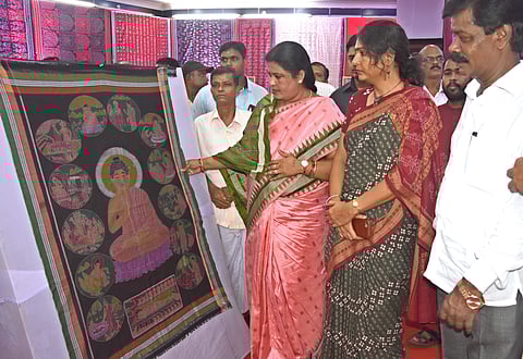 In next two years, all weavers of the State would be included in different welfare schemes of the State Government.