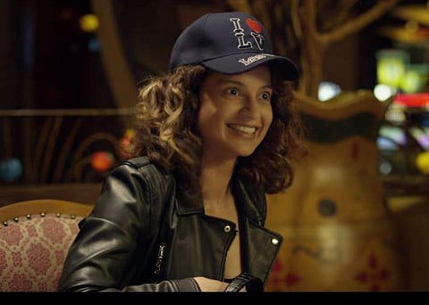 Kangana Ranaut in and as 'Simran'. (YouTube screengrab)