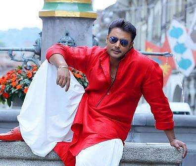 Darshan is all set to give a festive treat to his fans, with his upcoming film, Tarak to be released in 300 theatres in Karnataka tomorrow.