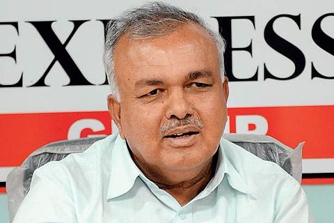 Karnataka: New Home Minister Ramalinga Reddy says no to Zero Traffic privilege