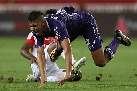 French midfielder Zinedine Machach in a match for previous club Toulouse | Photo: AFP
